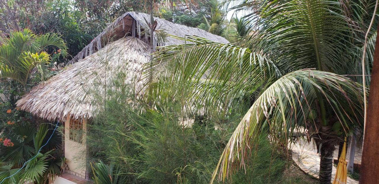 Pousada Morena Moleca Canoa Quebrada Eksteriør billede